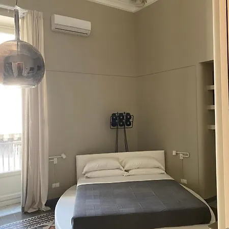 Duomo Housing Le Πανσιόν 4*