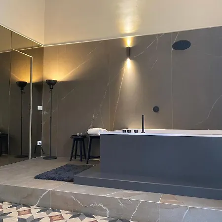 Duomo Housing Le Πανσιόν 4*